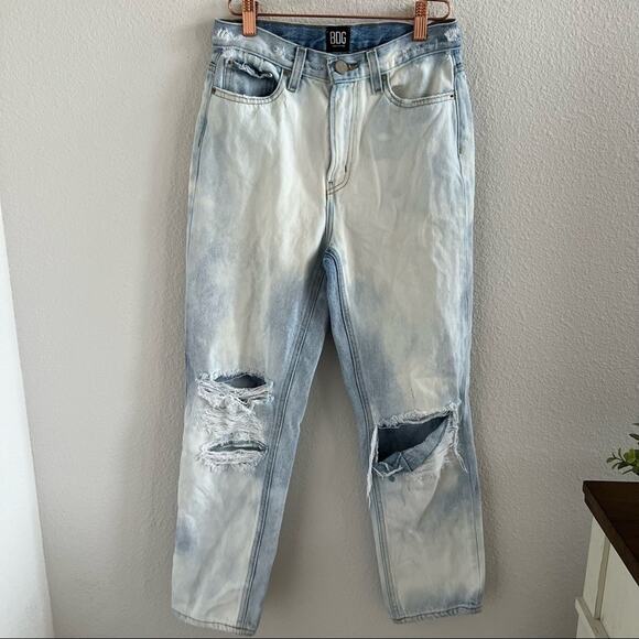 Urban Outfitters BDG Slim Straight Bleach Acid Wash Denim Jeans Distressed 26 - Picture 1 of 15